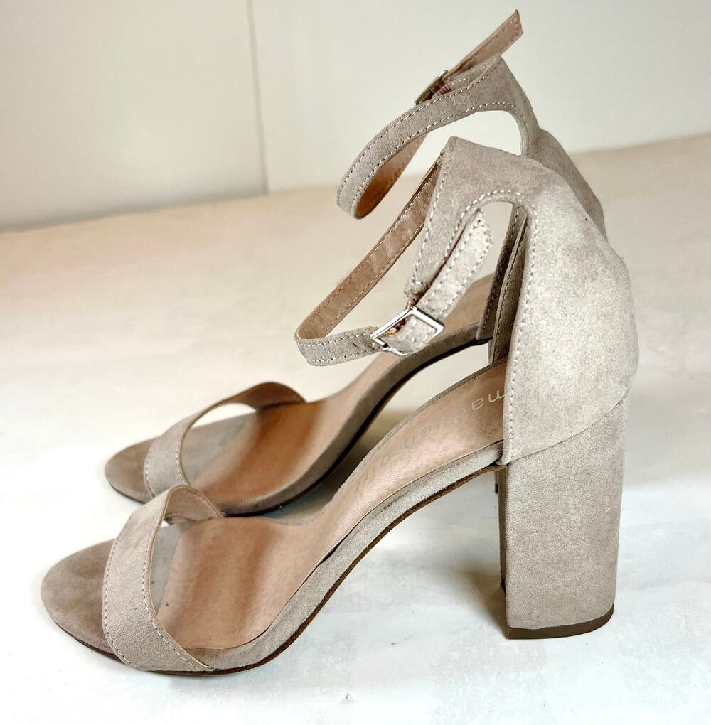 Madden Girl Beella Ankle Strap Chunky Heels – Neutral Beige Suede - Size 7